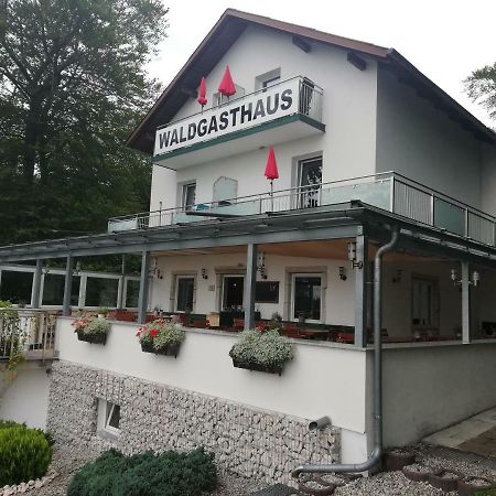 Waldgasthaus Hochburg-Ach Zewnętrze zdjęcie